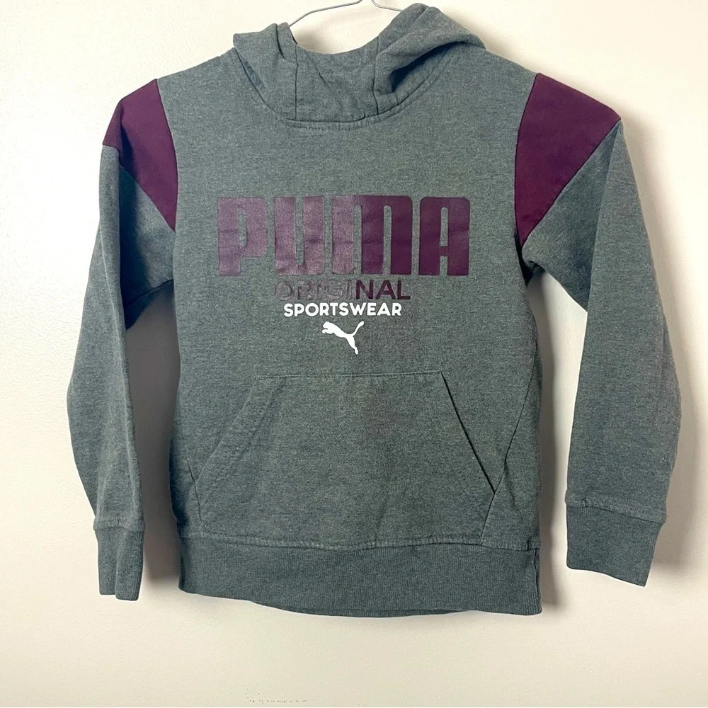 Puma Kids Pullover Hoodie – Gray & Burgundy  Size: Small (8)
